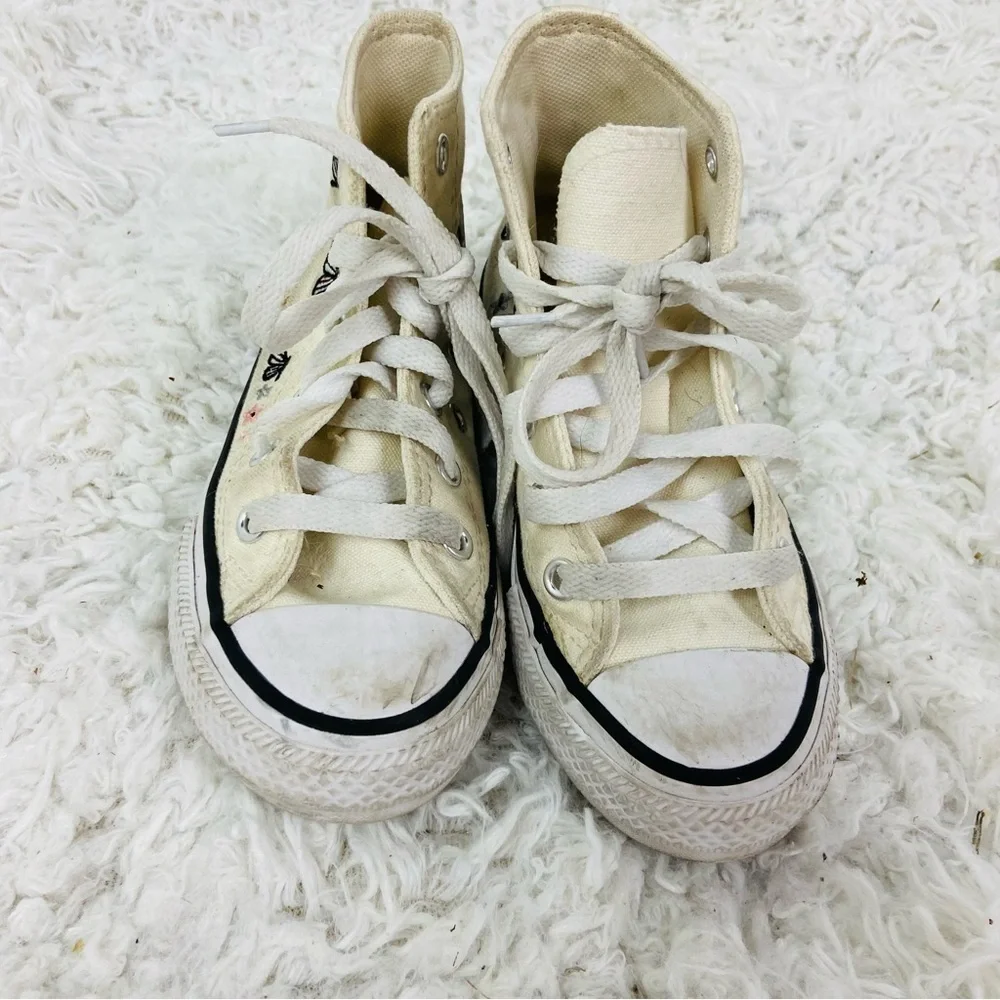 CONVERSE Kids High-Top Sneakers with embroidered Butterfly Design size 11